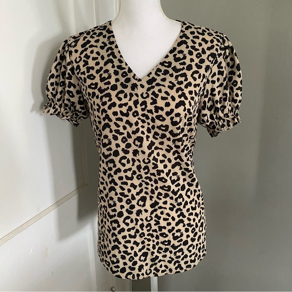 SHEIN Tops - Shein Cheetah Print Puff Sleeve Shirt